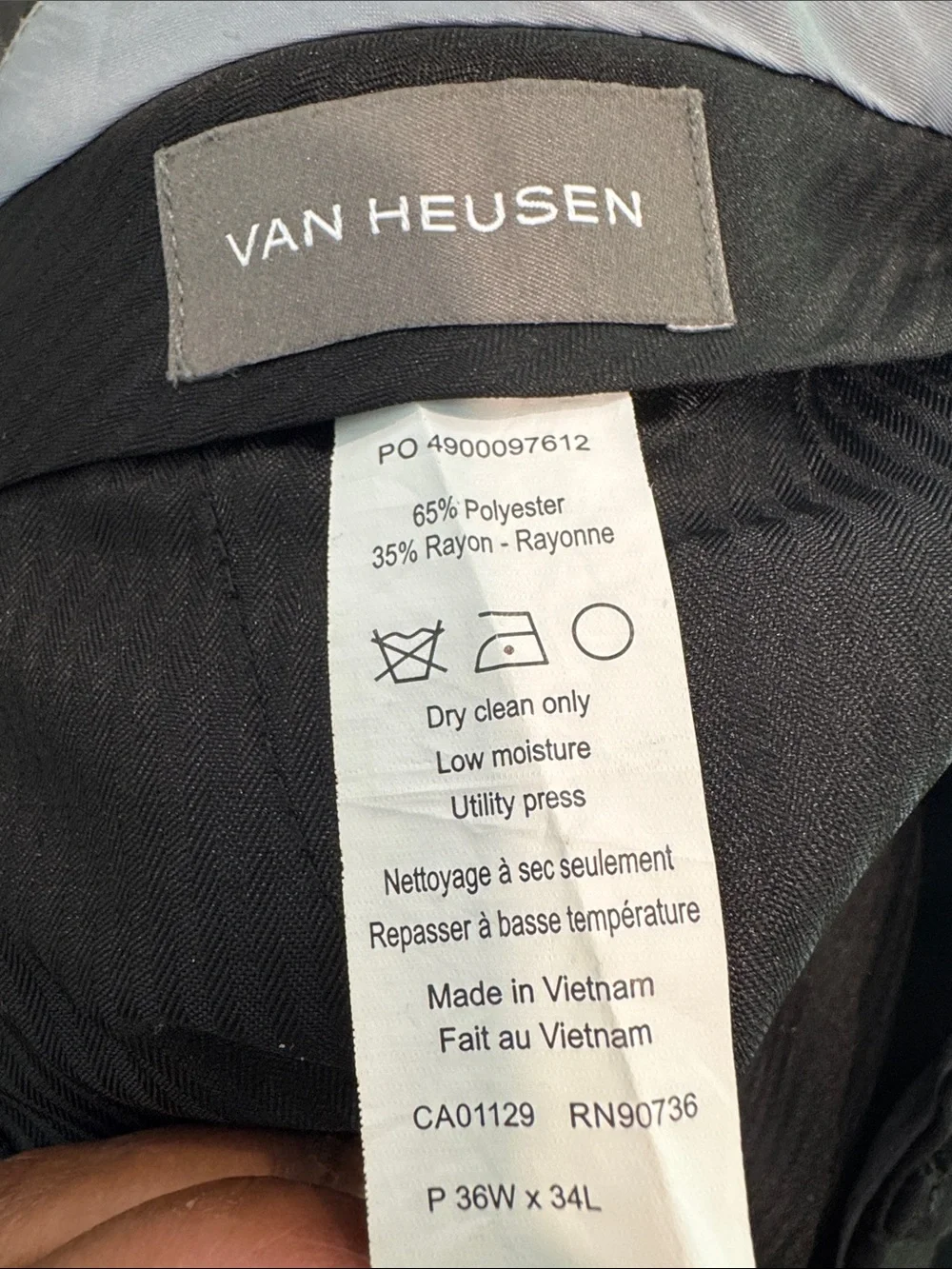 Van Heusen Men’s Classic Black Dress Pants Size 36x34